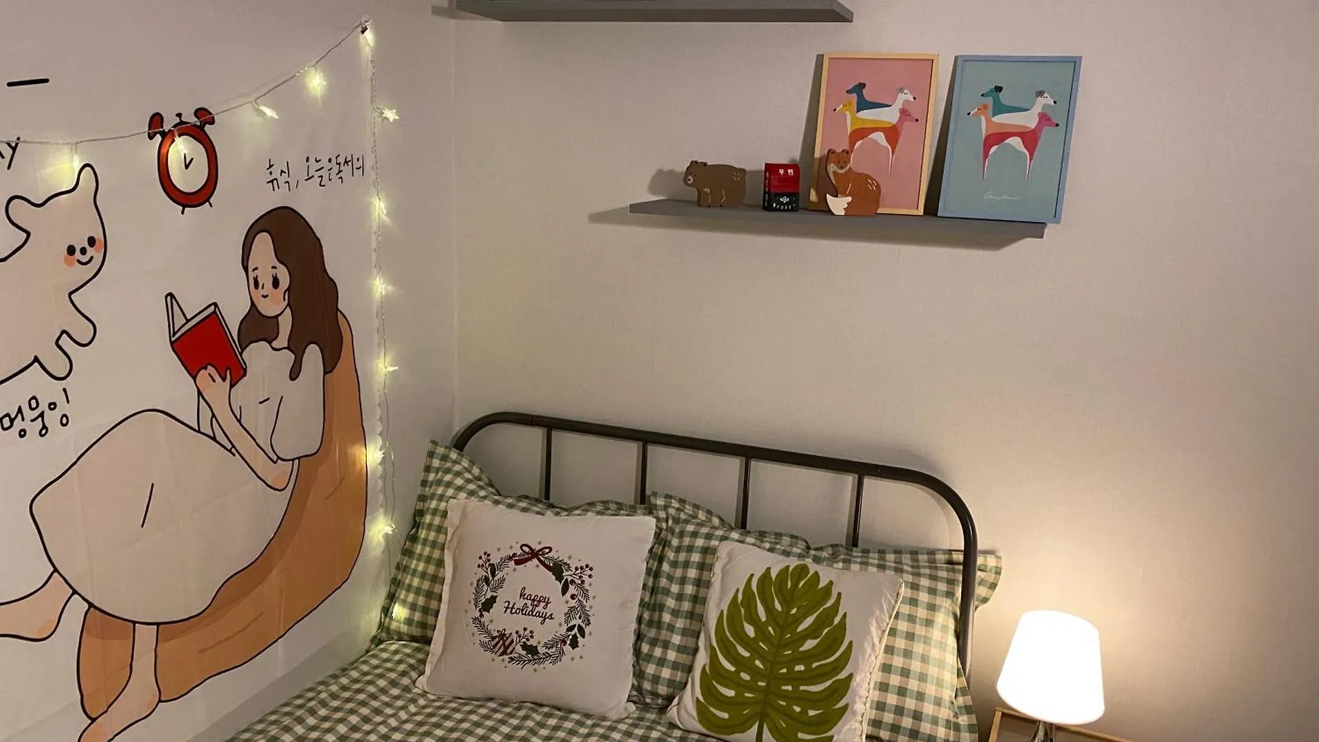 Amazing Room Hongdae Guesthouse Сеул Проживание в семье